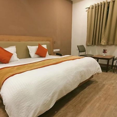 Greenwood Hotel 카주라호 외부 사진