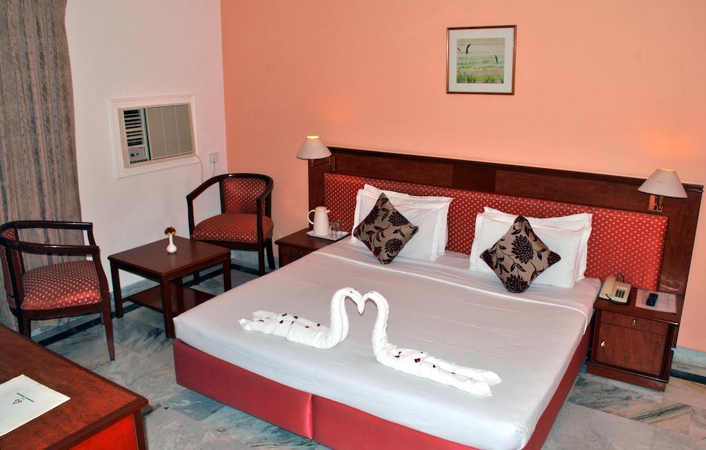 Greenwood Hotel 카주라호 객실 사진